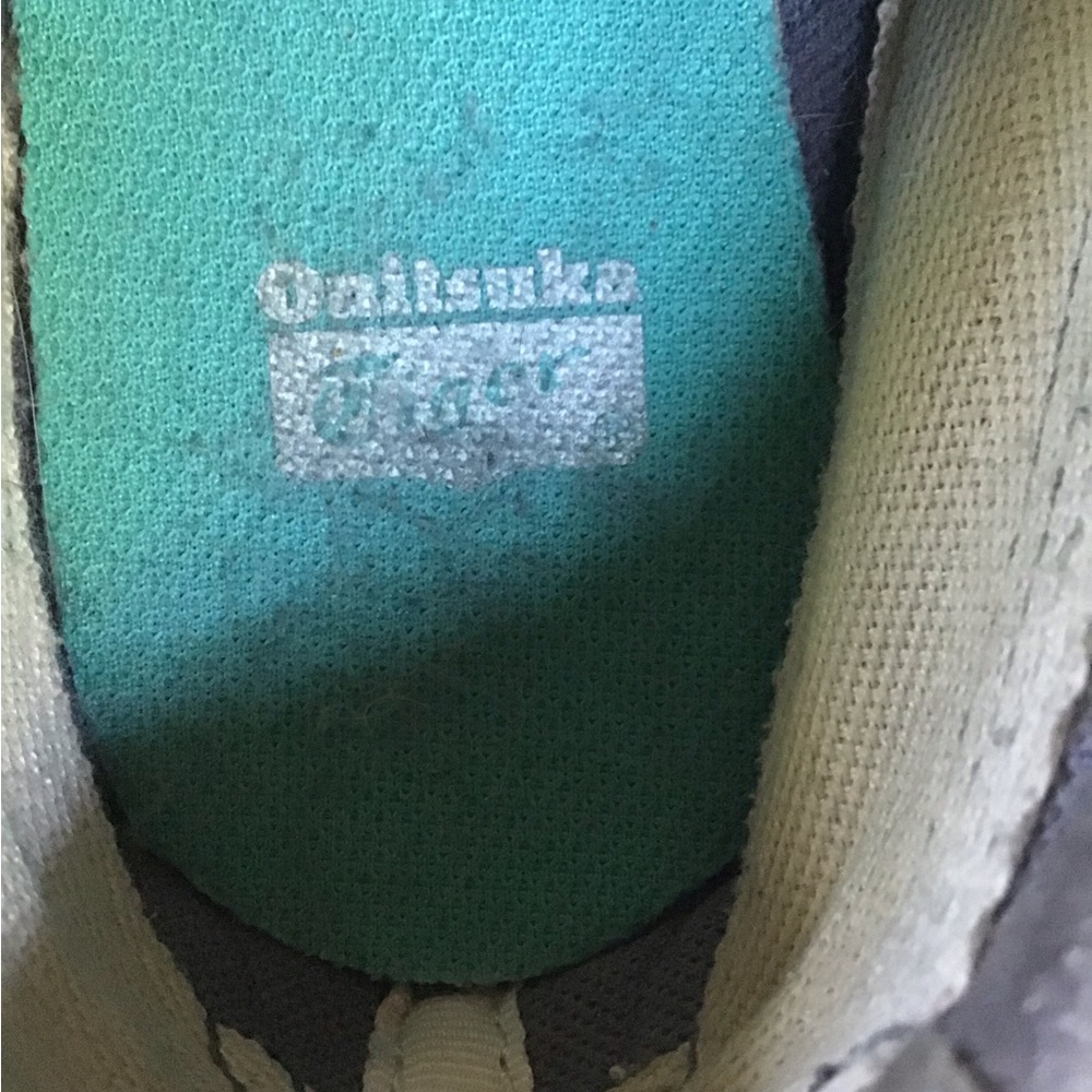 Onitsuka Tiger HN8N5 Sneakers in Grey & White, Women’s Size 9 - Picture 7 of 7